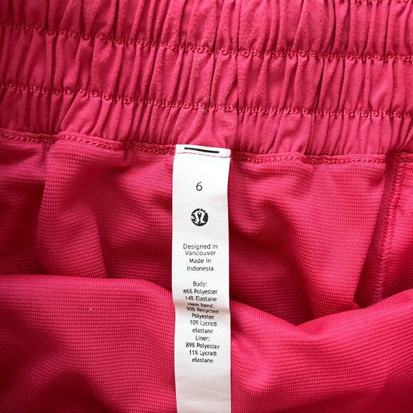 Lululemon Hotty Hot Shorts High Rise Hot Pink Size 6 - Picture 4 of 5